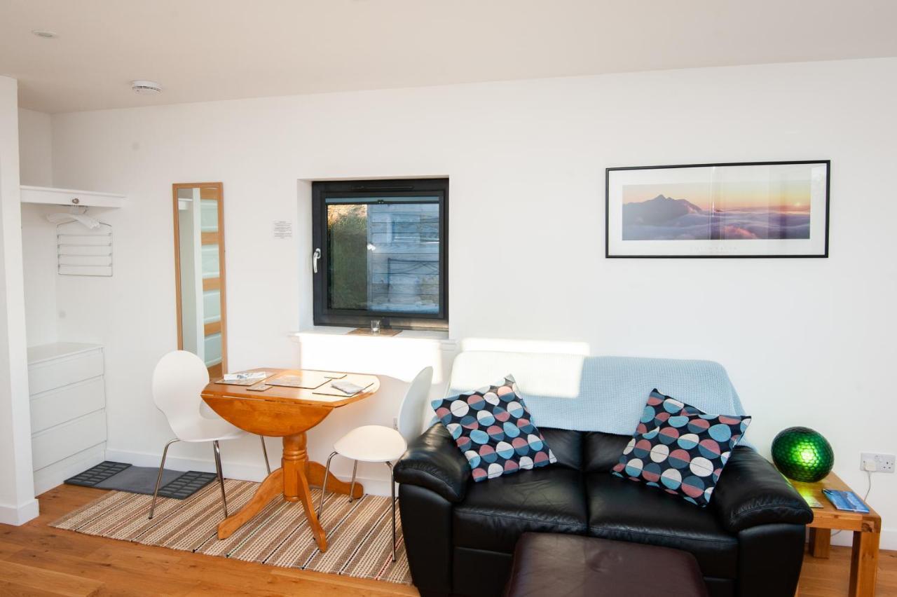 Croft 7 Geary Self Catering Studio With Stunning Sea Views Экстерьер фото